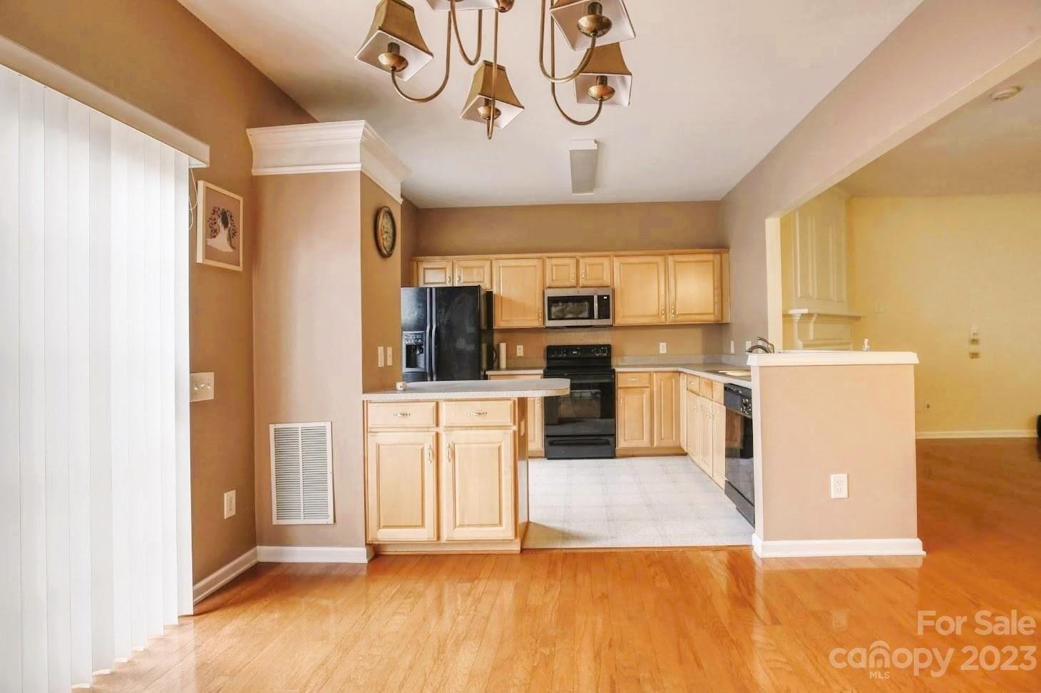 Bladworth Ct, Charlotte, NC 28277