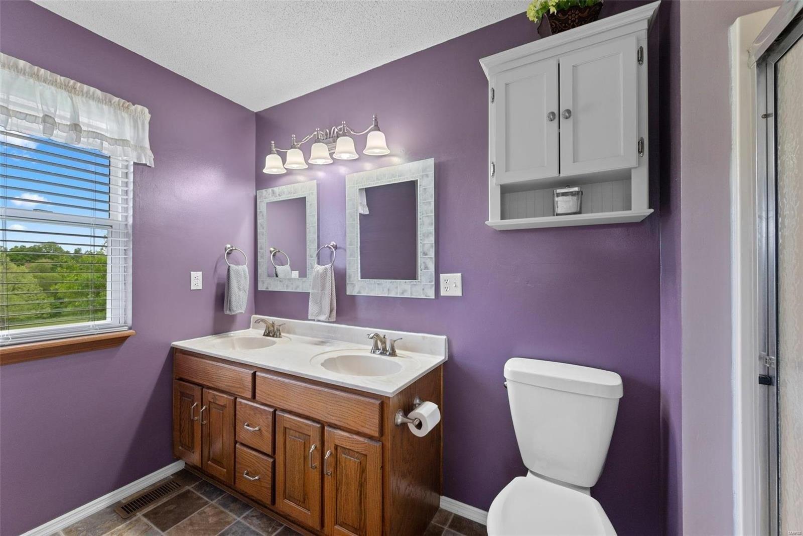 Denise Ct, Troy, MO 63379