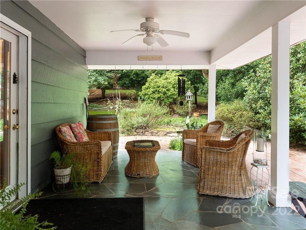 Overlook Rd, Asheville, NC 28803