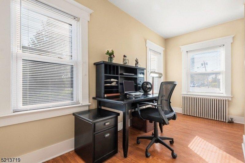 Harrison Ave, Montclair, NJ 07042