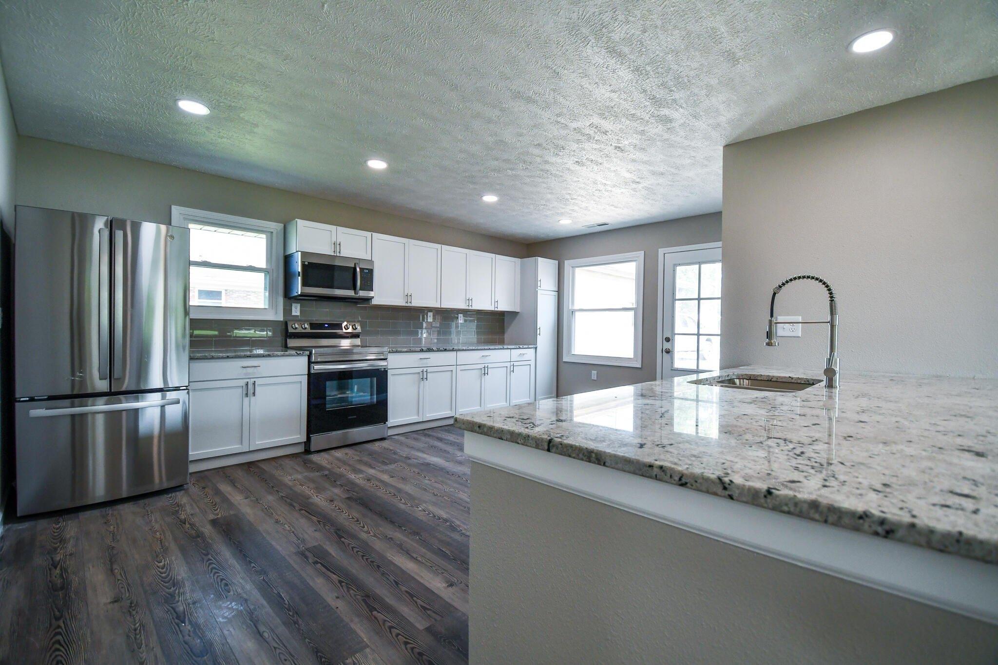 N Smith St, New Carlisle, OH 45344