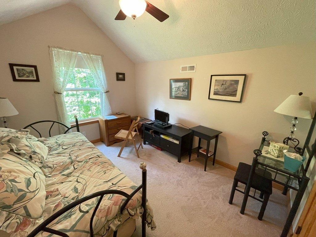 Cove Springs Dr, Dandridge, TN 37725