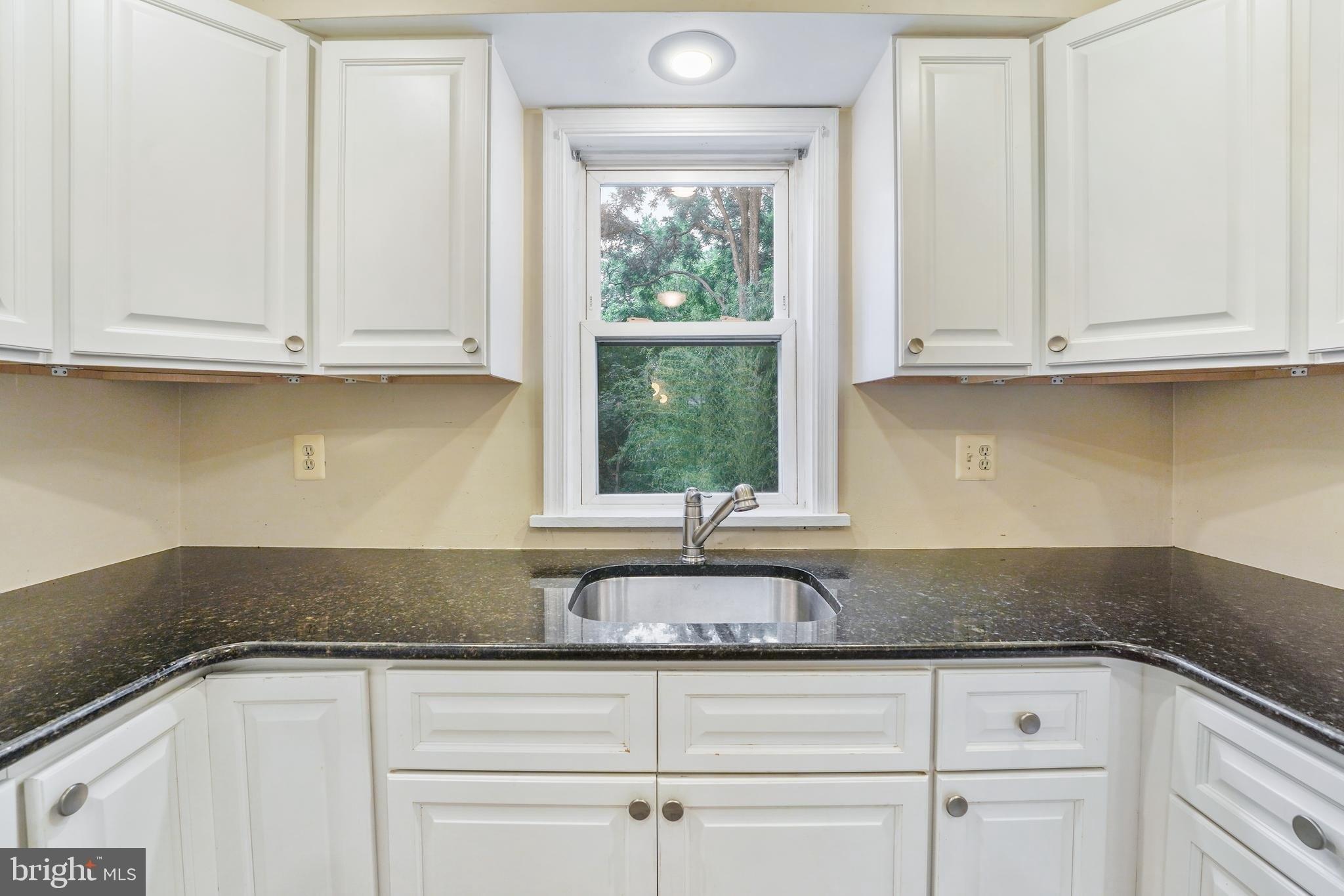 4th Ave, Parkesburg, PA 19365