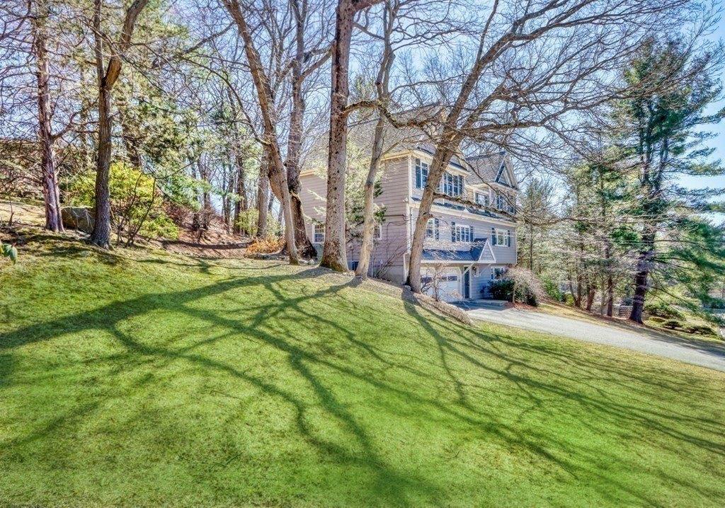 Wincrest Dr, Winchester, MA 01890