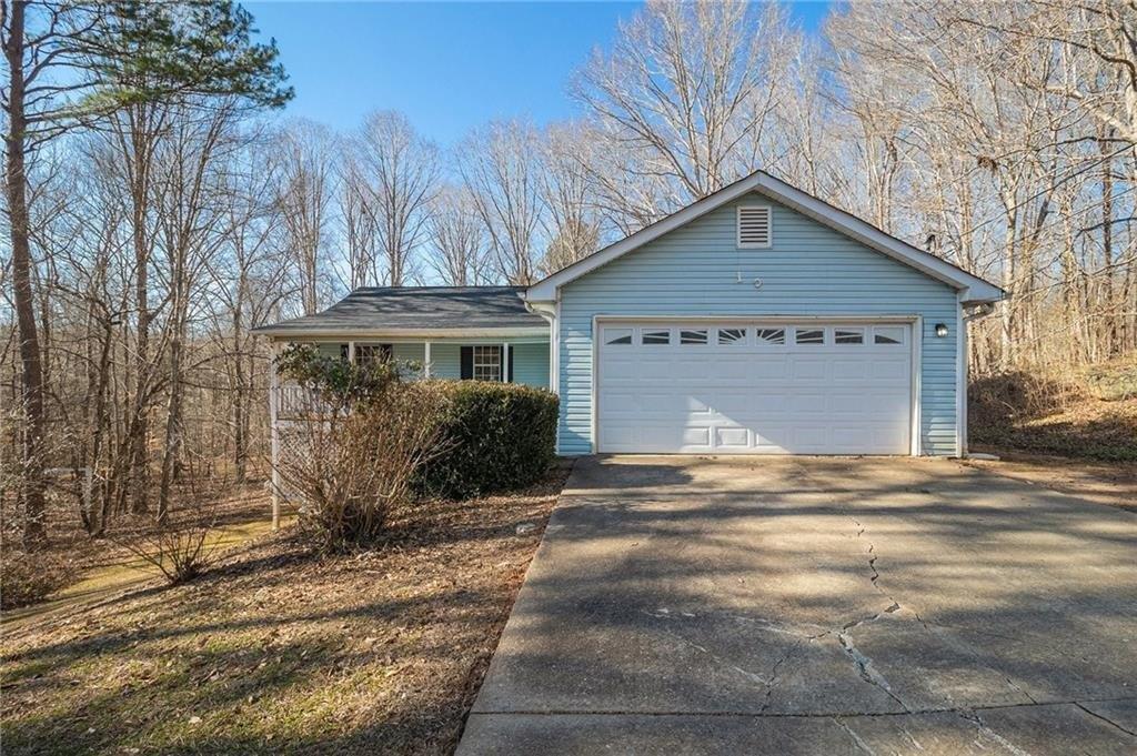 Redbud Ct, Senoia, GA 30276