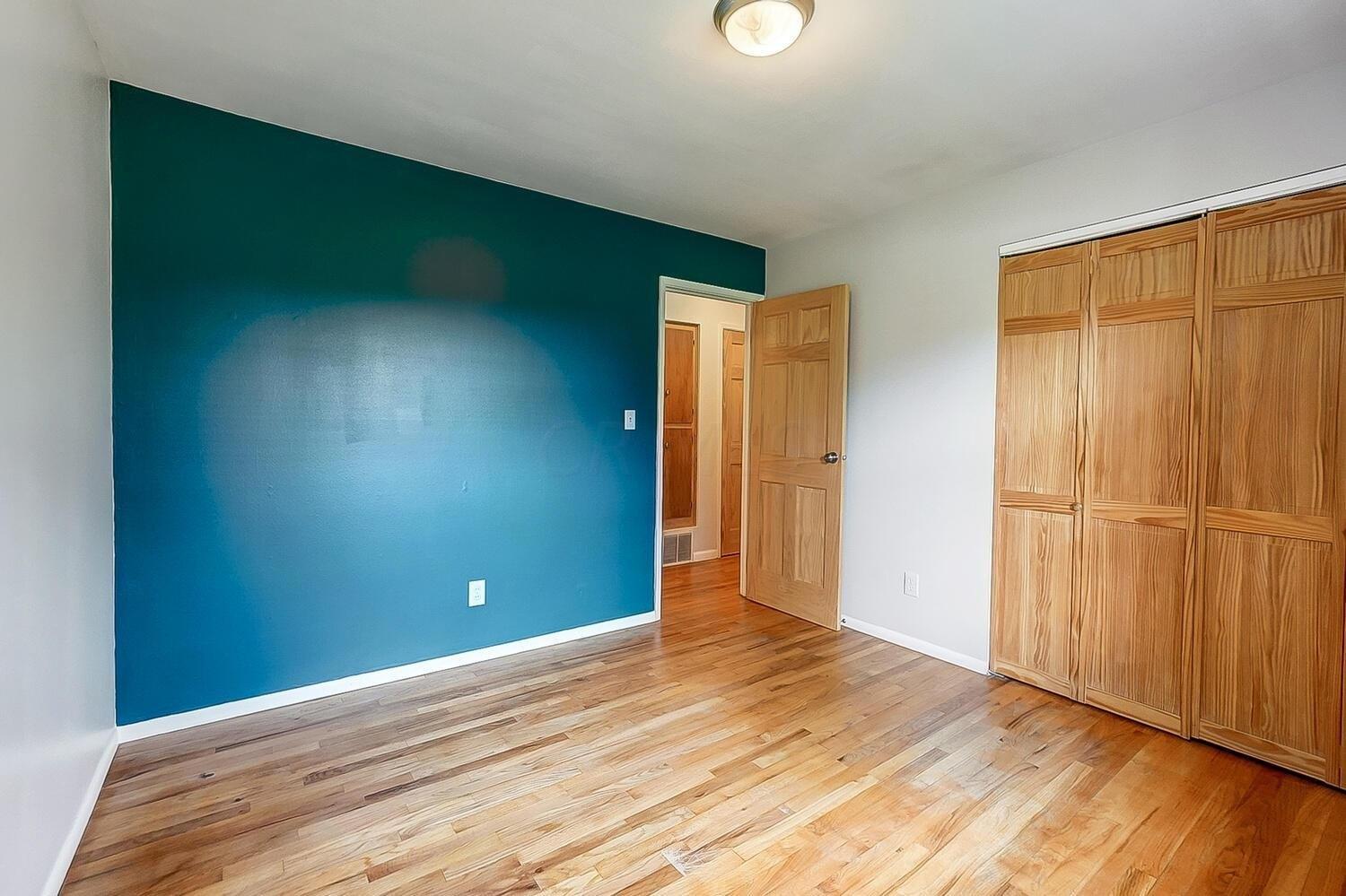 Faircrest Rd, Columbus, OH 43229