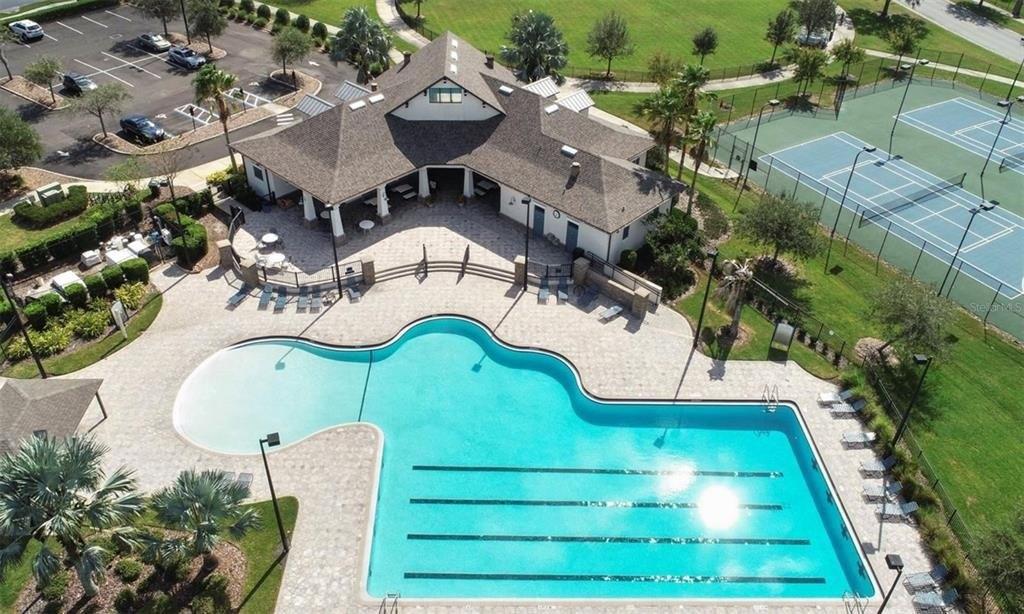Village Lakes Blvd, Lakeland, FL 33805