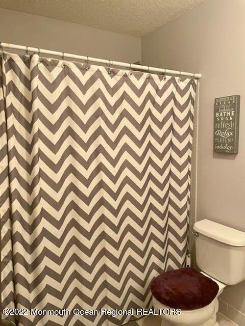 Schley Ave, Toms River, NJ 08755