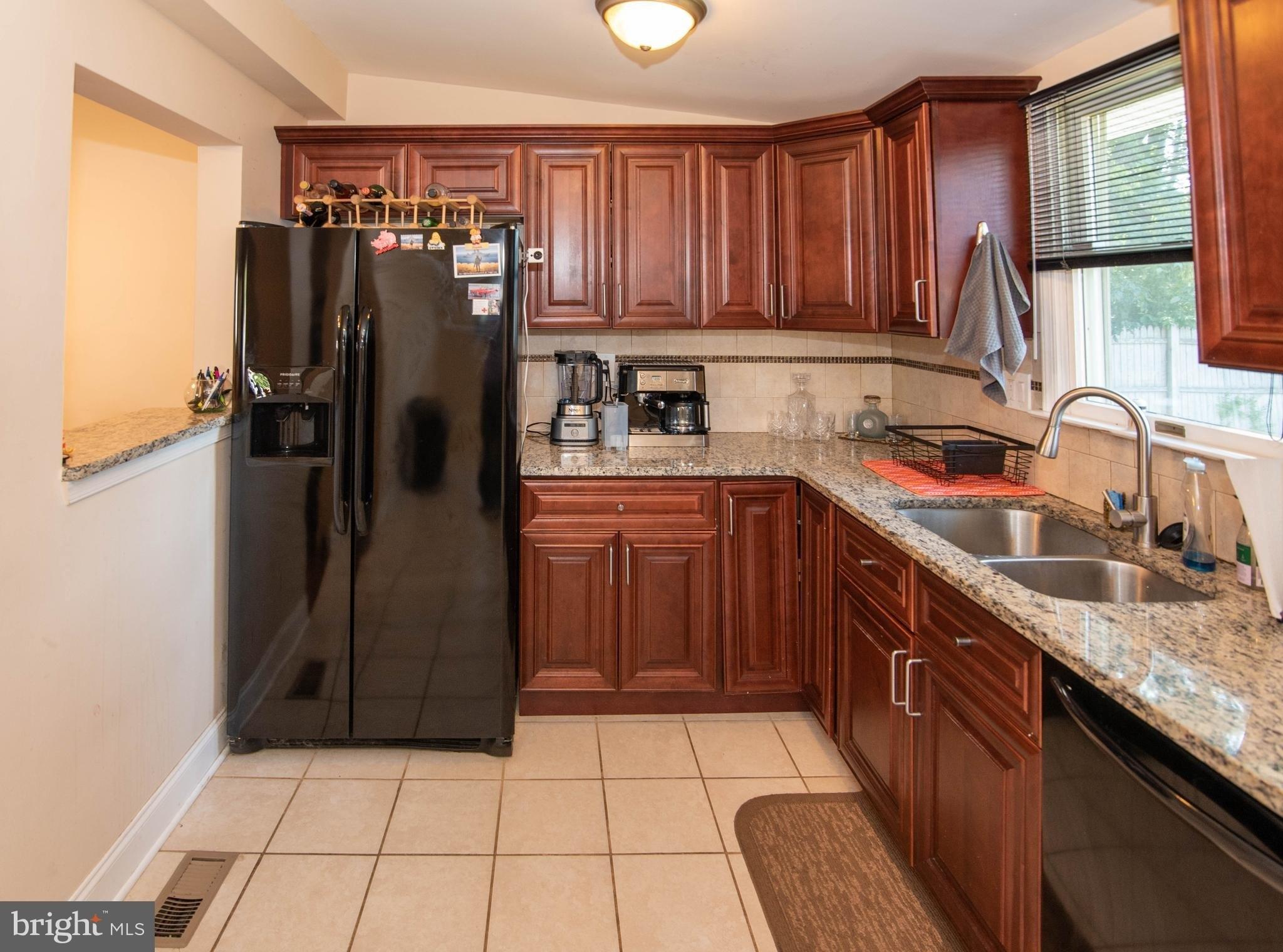 Hawthorne Ave, Pikesville, MD 21208