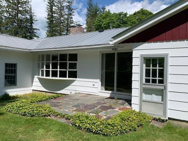 Border Ln, Woodstock, VT 05091