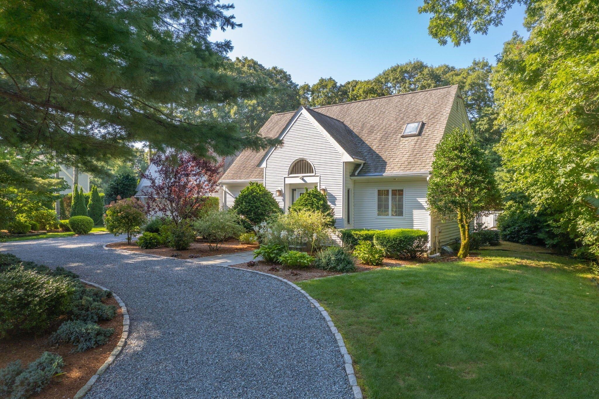 Moorland Rd, Falmouth, MA 02540