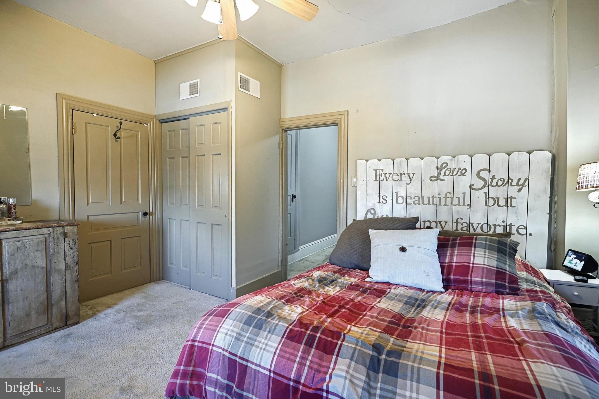 S Walnut St, Dallastown, PA 17313