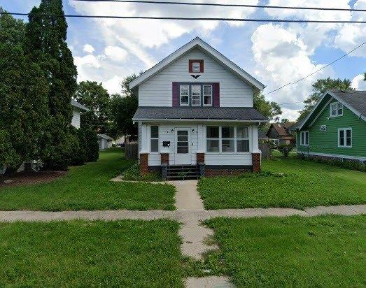 Latham St, Rockford, IL 61103