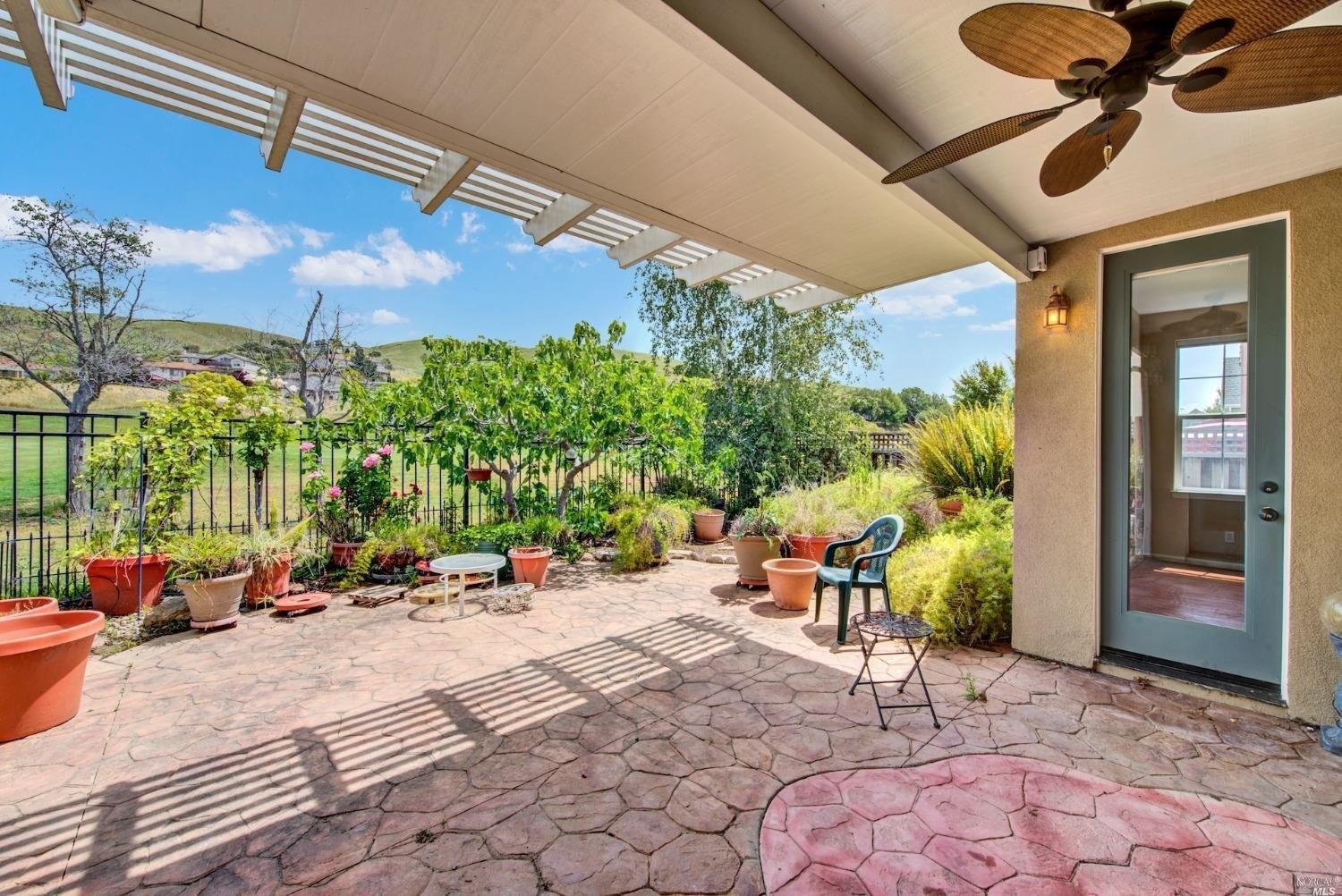 Summer Gate Ave, Vallejo, CA 94591