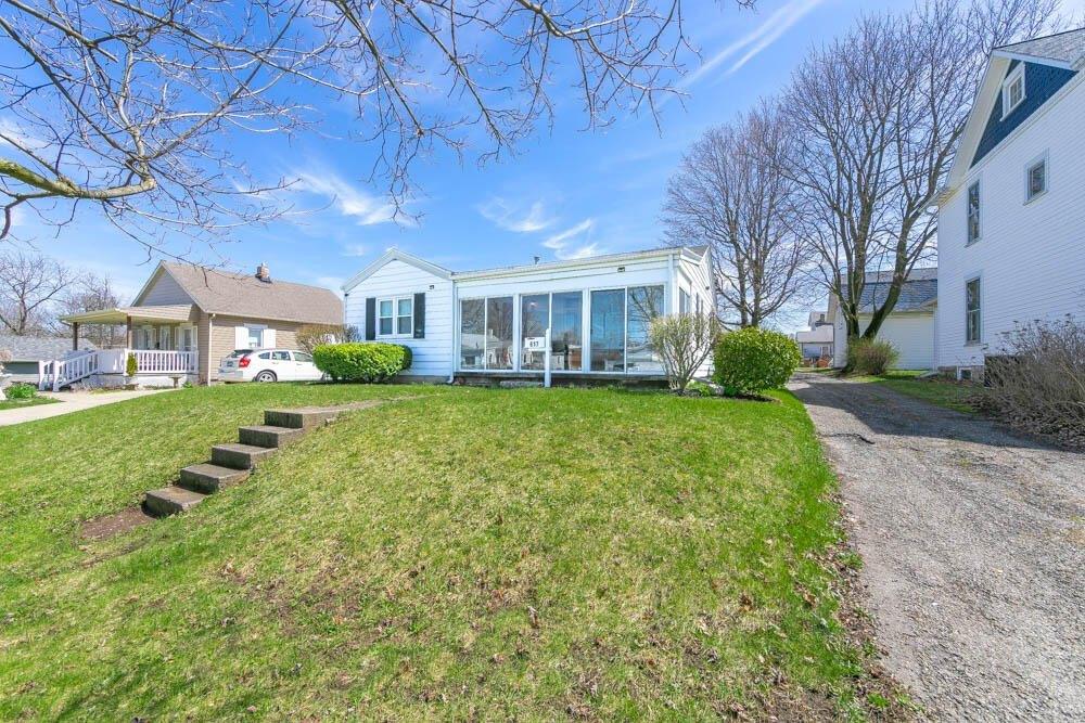 S Madriver St, Bellefontaine, OH 43311