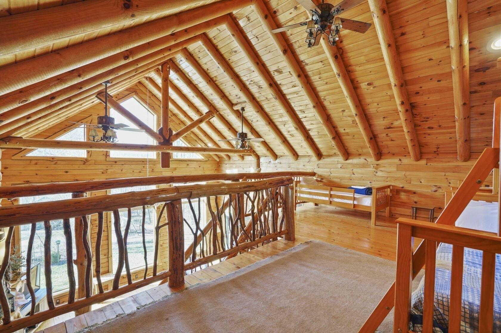 Scout Rd, Logan, OH 43138