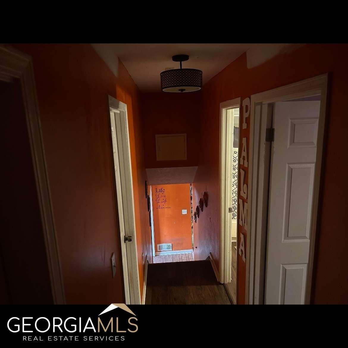 Mannbrook Dr, Stone Mountain, GA 30083