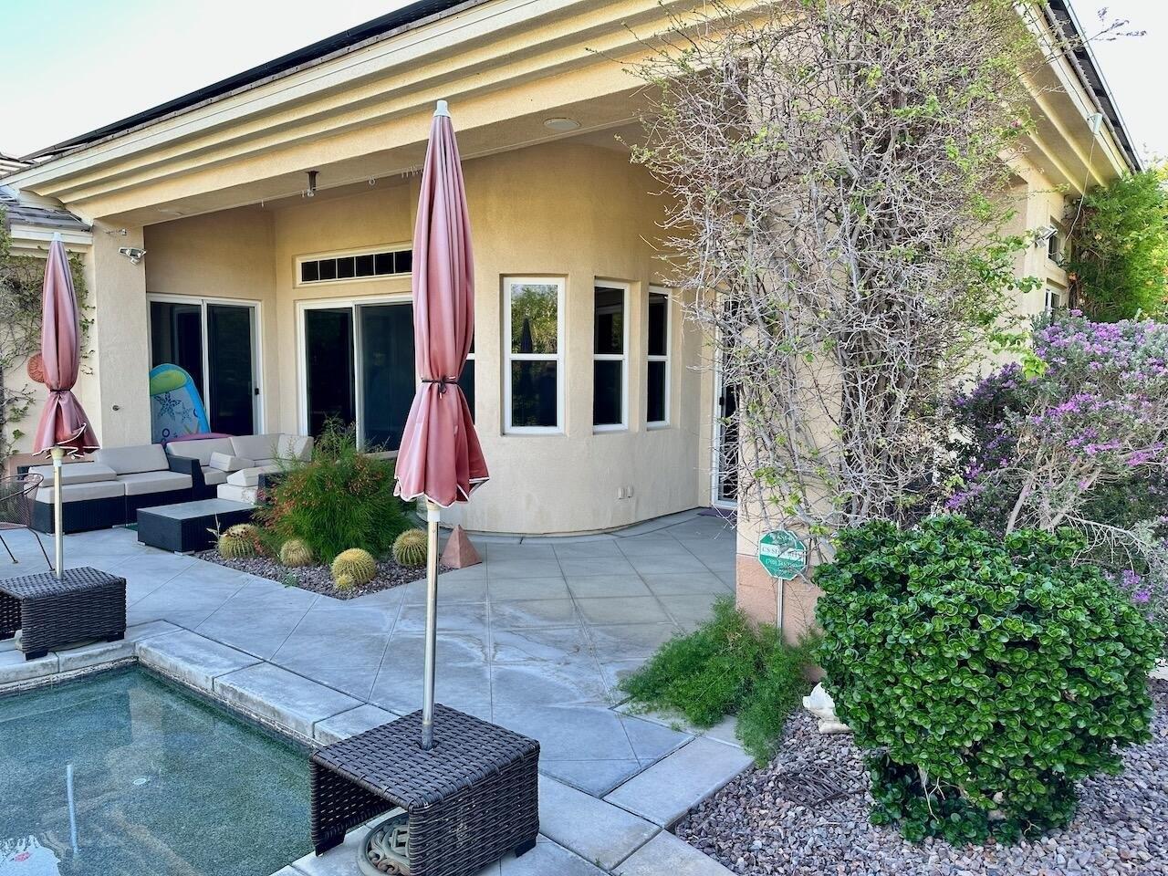 Via Las Flores, Rancho Mirage, CA 92270