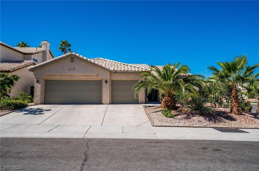 Villa Colonade Dr, Las Vegas, NV 89128