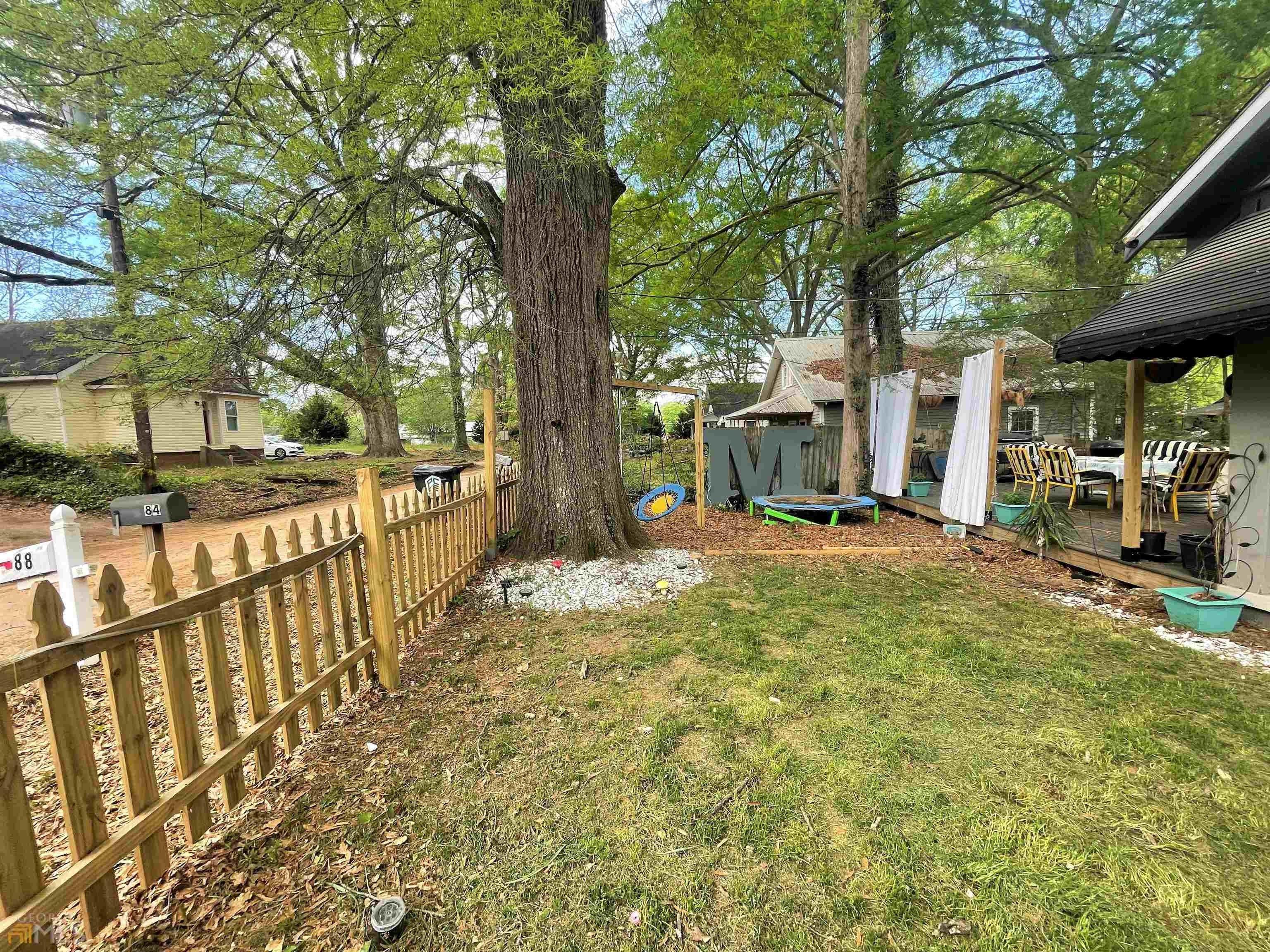 Hillcrest Ave, Griffin, GA 30223
