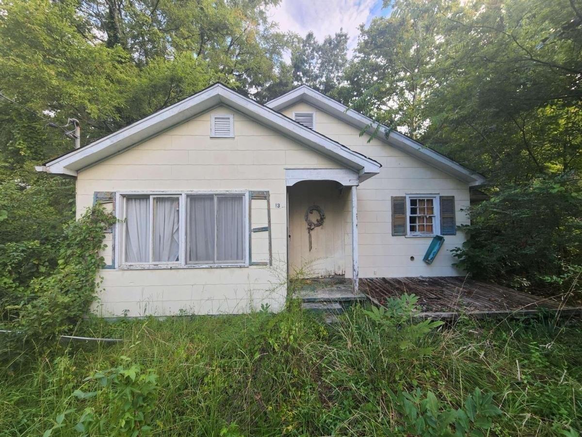 Homestead Cir Nw, Rome, GA 30165