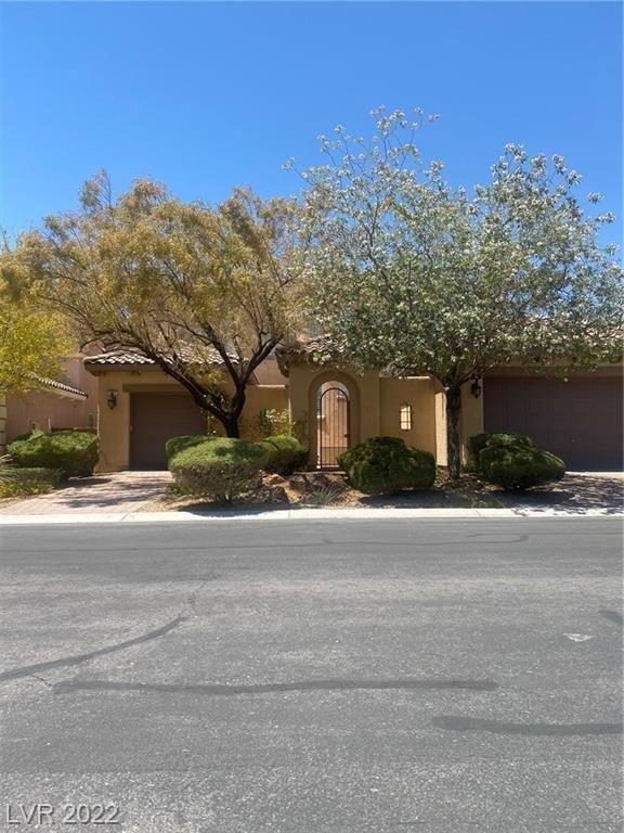 Salem Mountain Ct, Las Vegas, NV 89178