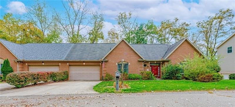 Lucca Ln, Oakmont, PA 15139