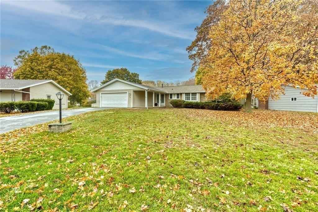 Heritage Cir, Rochester, NY 14615
