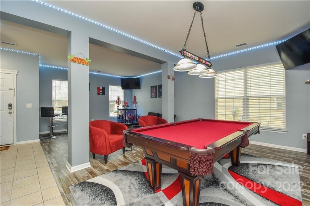 Springbeauty Dr, Charlotte, NC 28227