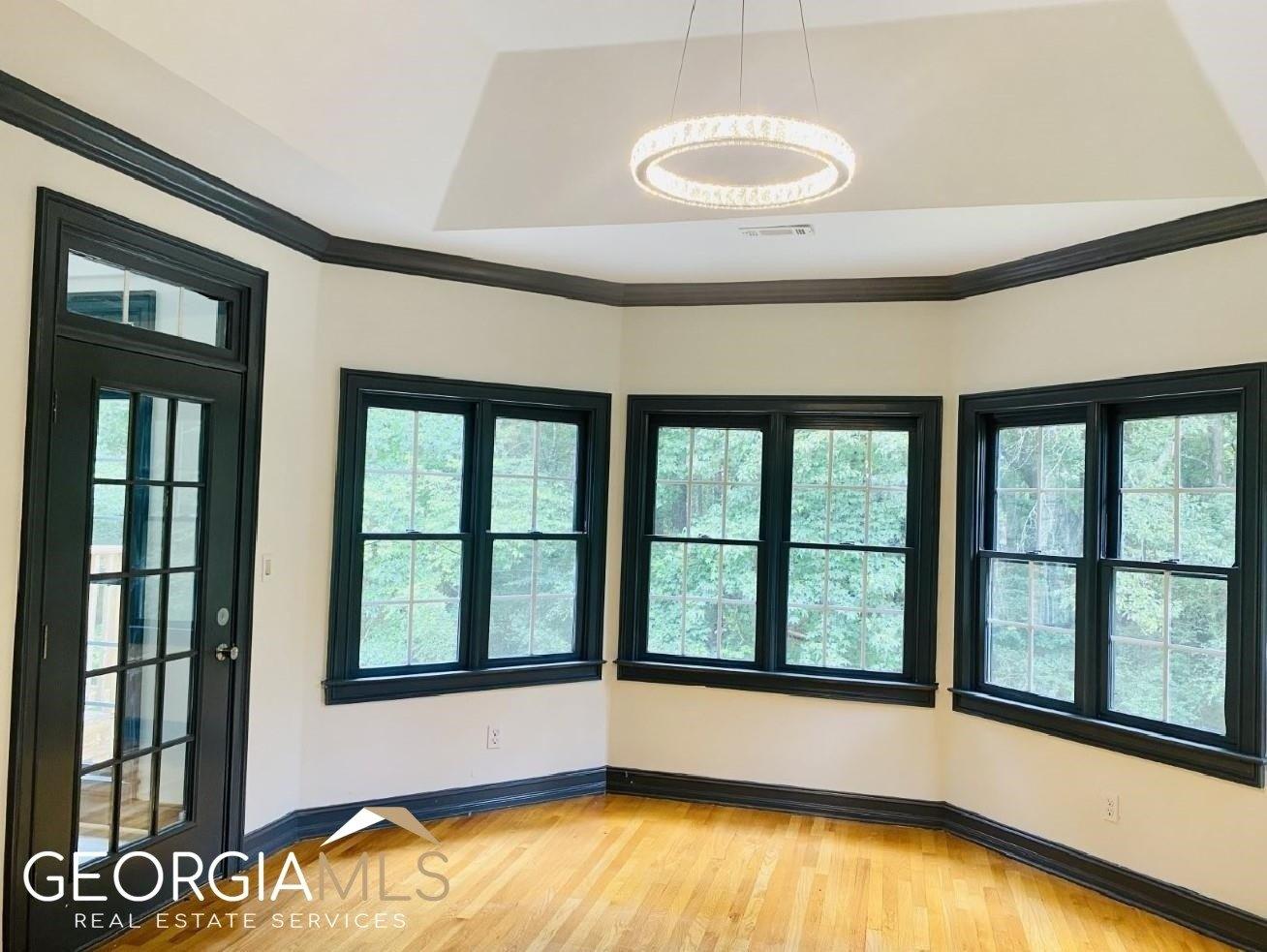 Laurel Ridge Ct, Fayetteville, GA 30215