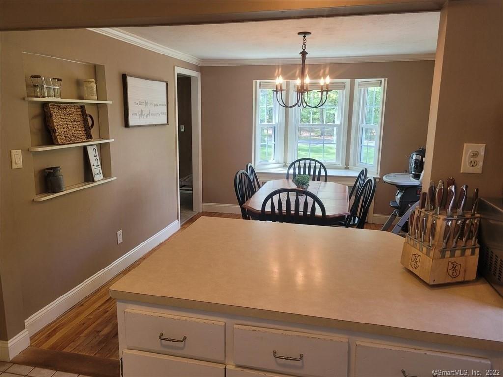 Olcott Dr, Manchester, CT 06040