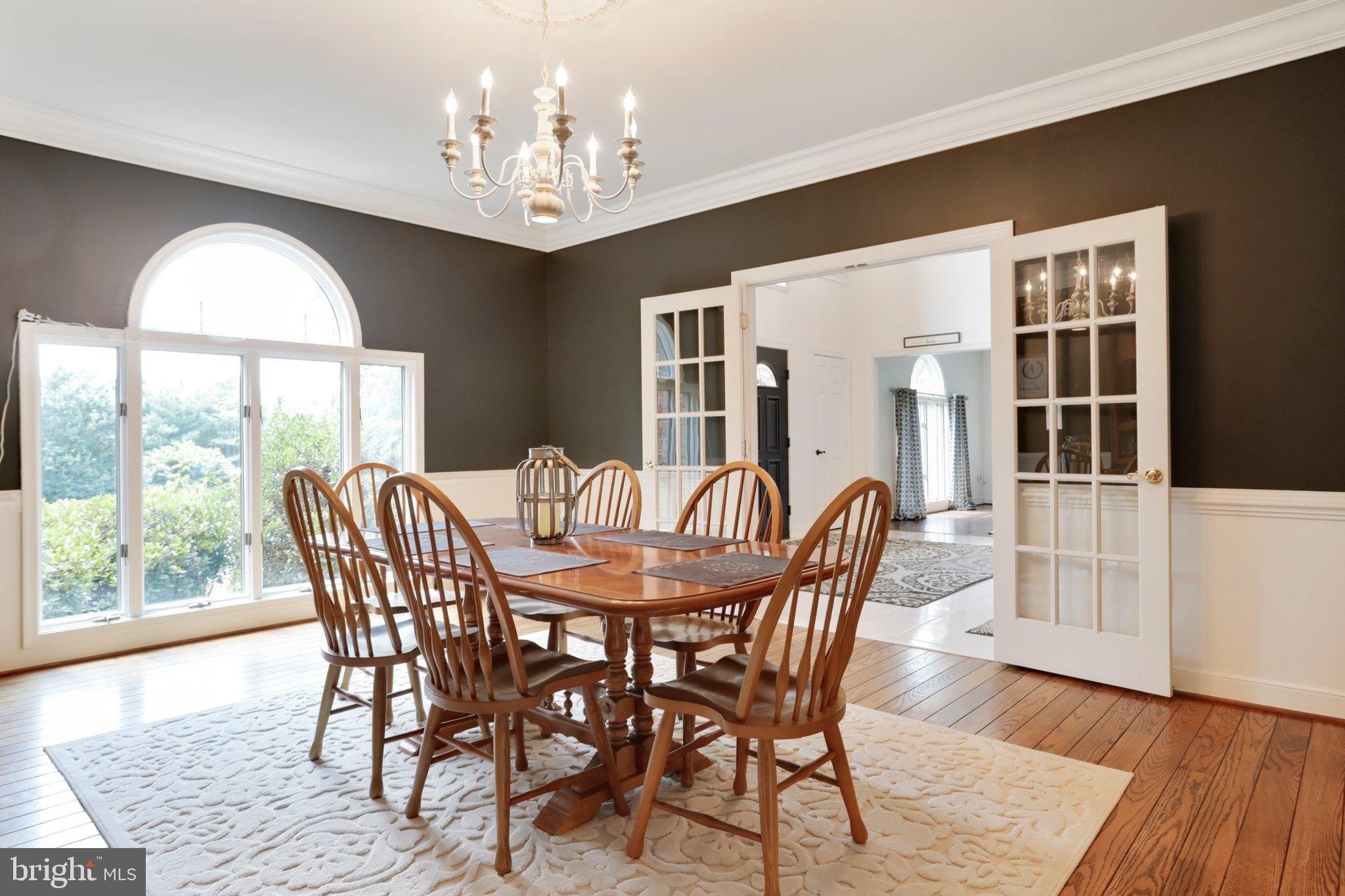 Parkwood Ct, Hagerstown, MD 21742