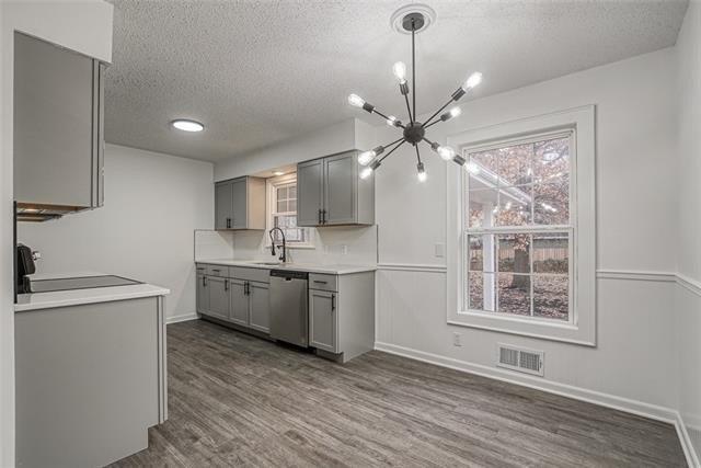E Oak St, Olathe, KS 66061