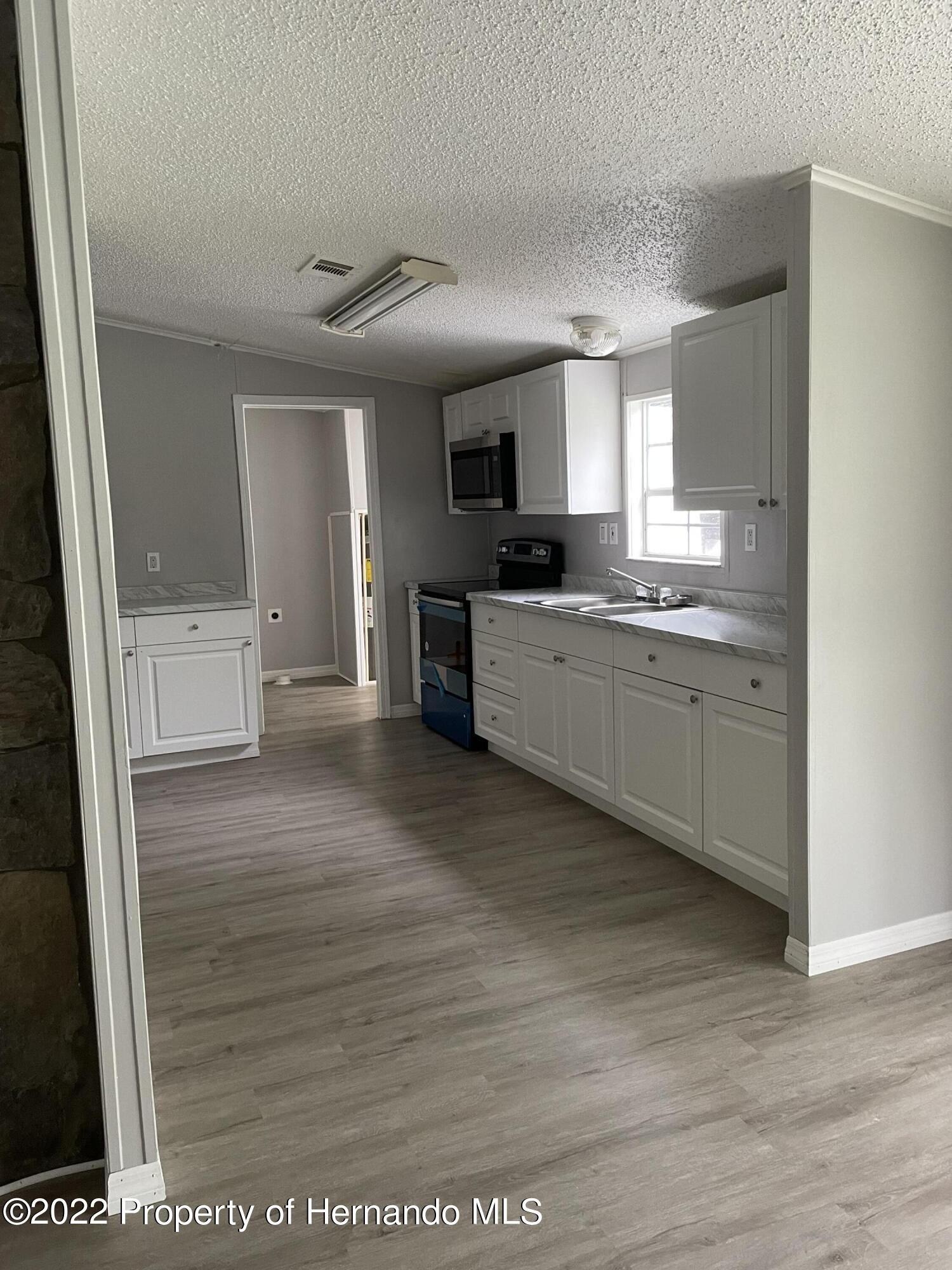 W Fern Pl, Homosassa, FL 34448