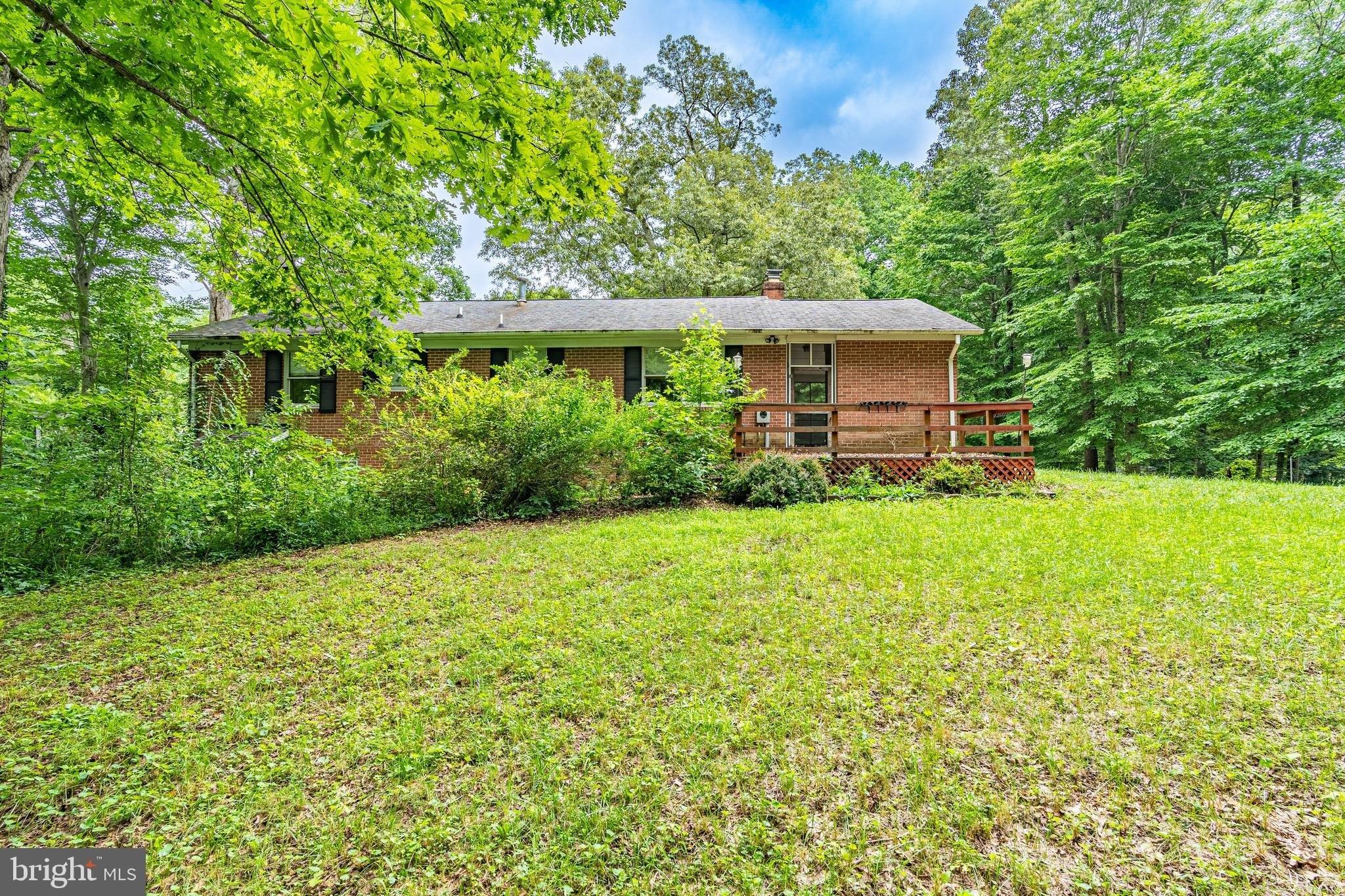 Rose Ln, La Plata, MD 20646