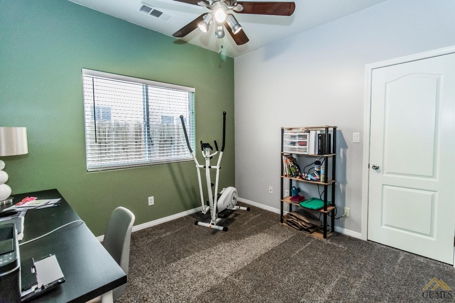 Vista Del Christo Dr, Bakersfield, CA 93311