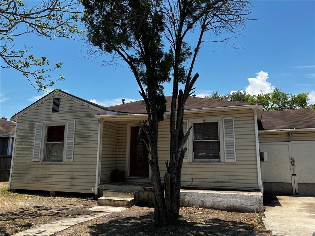 Topeka St, Corpus Christi, TX 78404