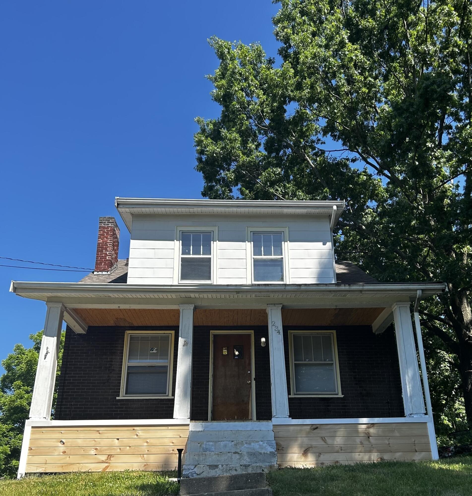 W Walnut St, Southgate, KY 41071