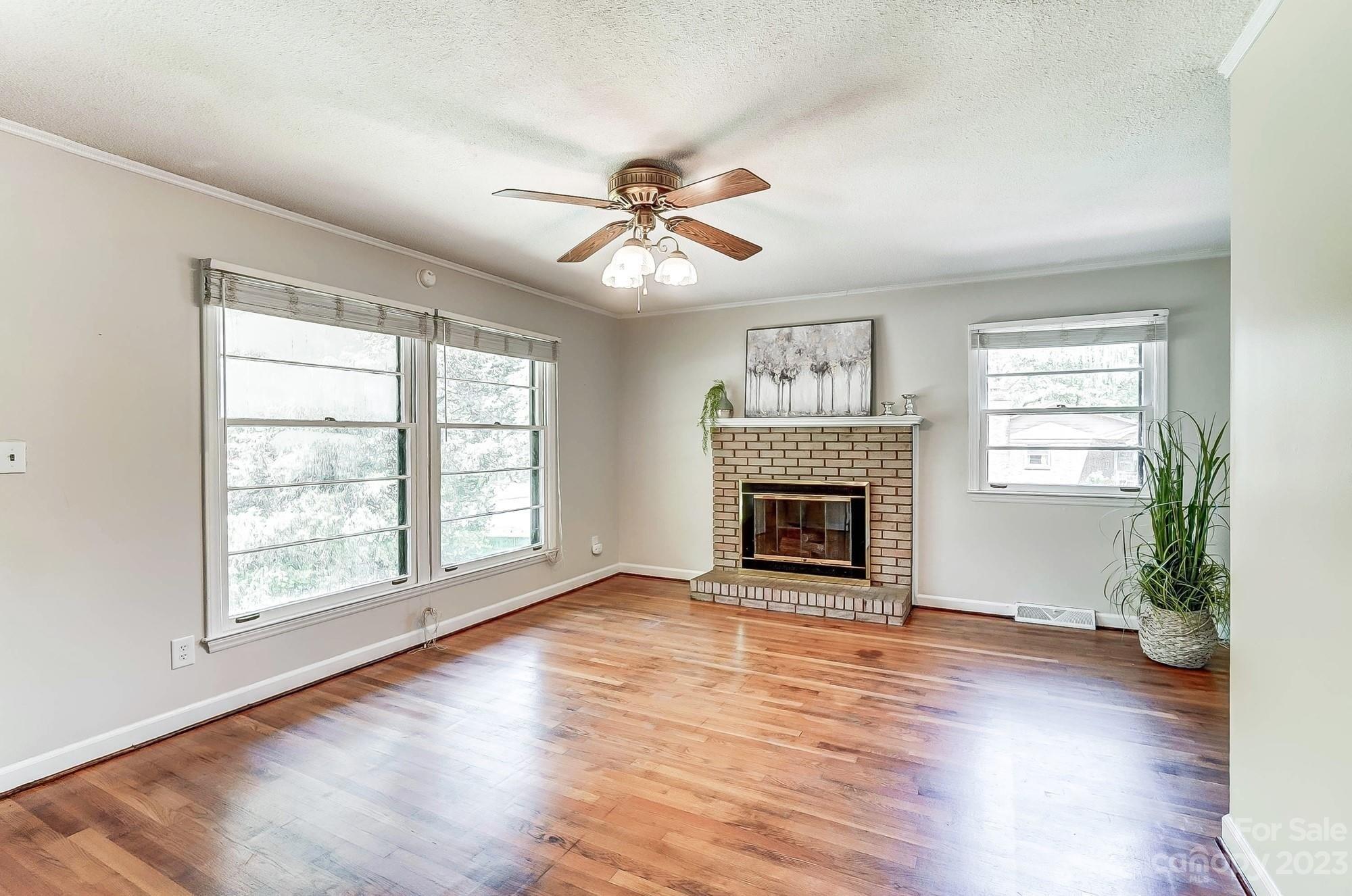 Lane Rd, Mount Holly, NC 28120