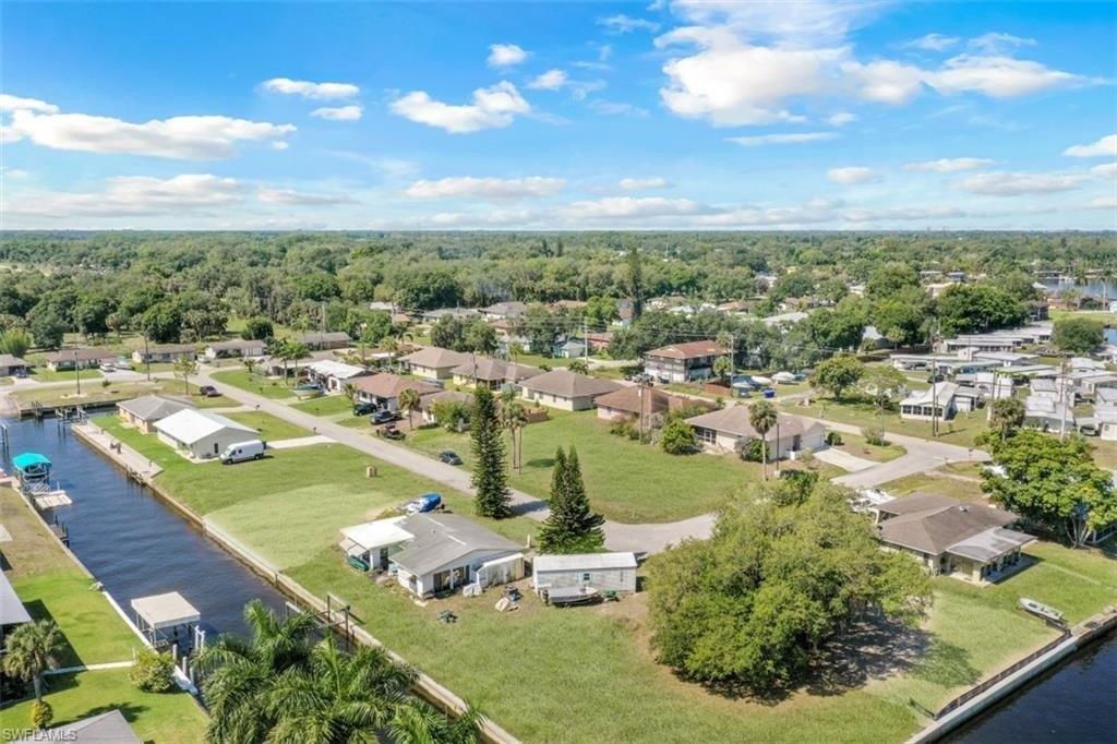 Labelle Vista Dr, Fort Myers, FL 33905