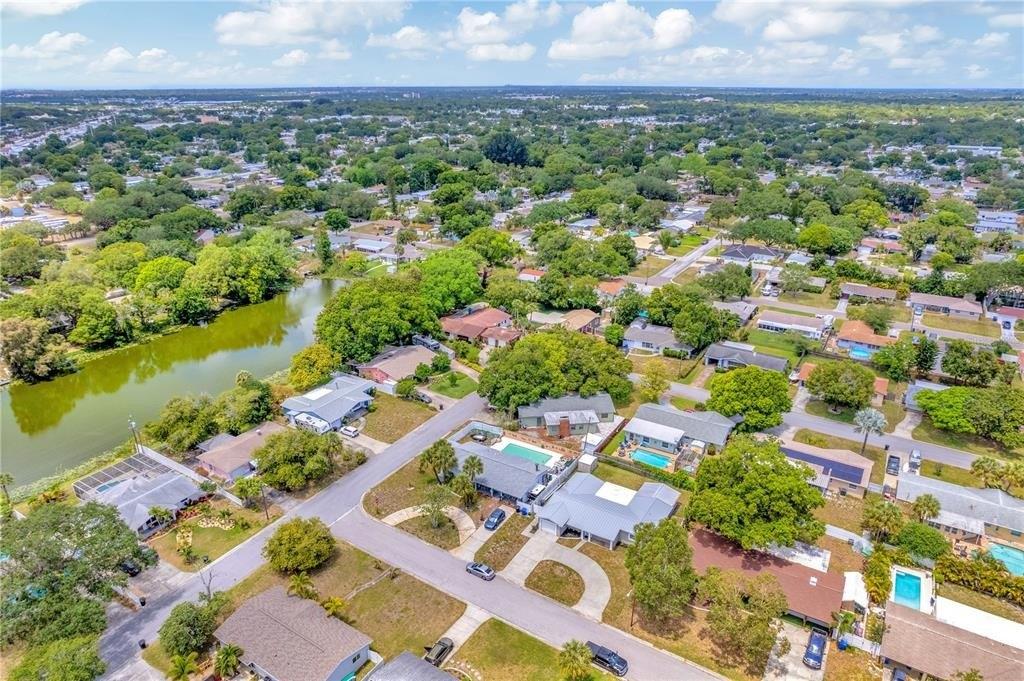 31st Ave N, Saint Petersburg, FL 33710