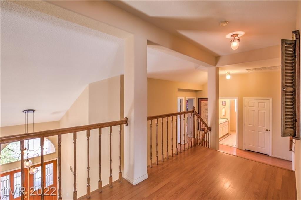 Swan Lake Ave, Las Vegas, NV 89128