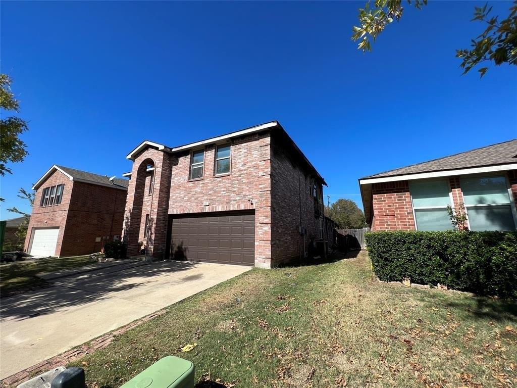 Clydesdale Dr, Denton, TX 76210