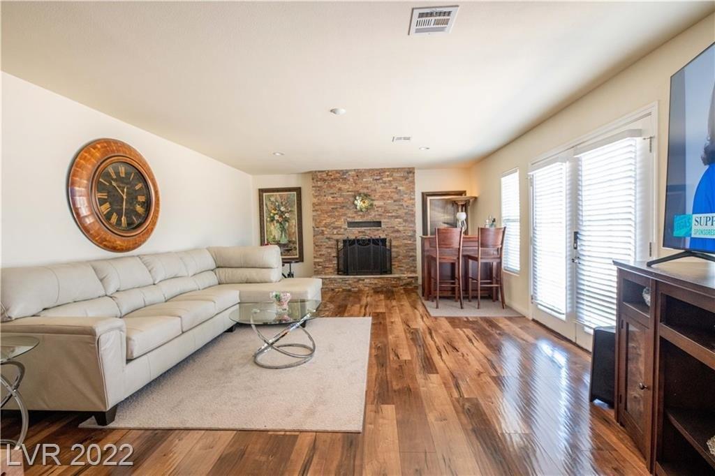 Sutro Ln, Las Vegas, NV 89106