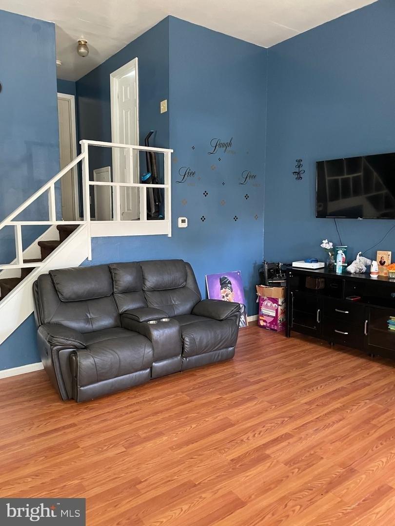 Simpson St, Marcus Hook, PA 19061