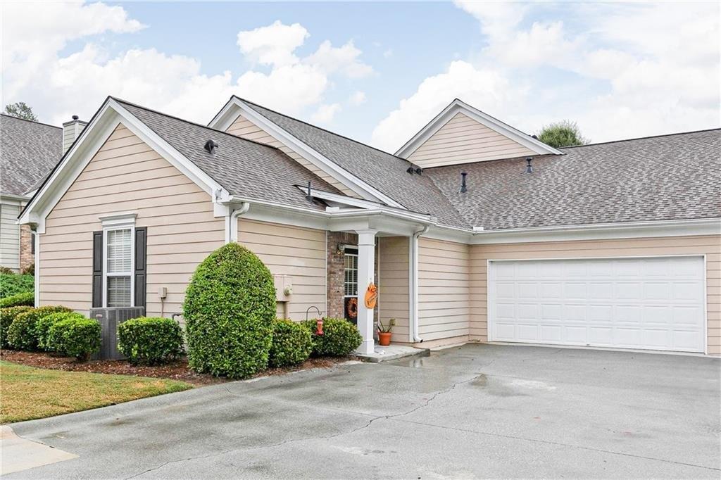 Gable Brook Dr, Grayson, GA 30017