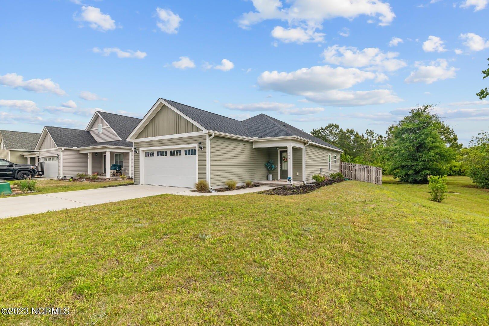 Long Pond Dr, Sneads Ferry, NC 28460