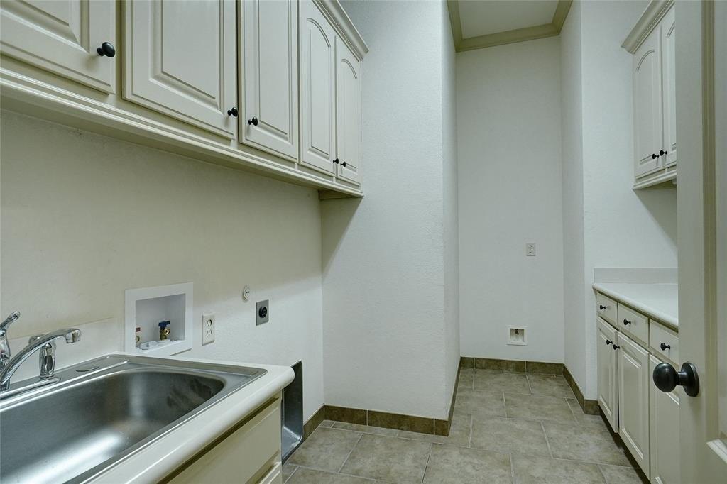 Glendara Dr, North Richland Hills, TX 76182