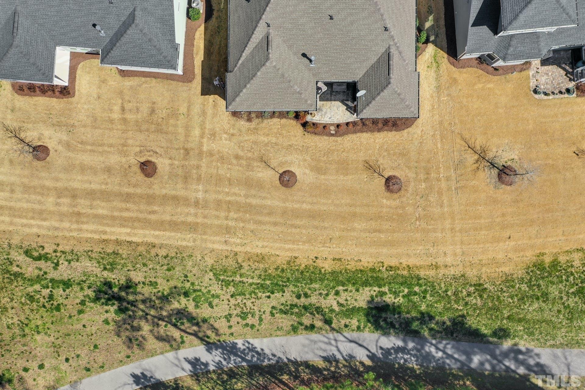Wildwind Dr, Chapel Hill, NC 27516