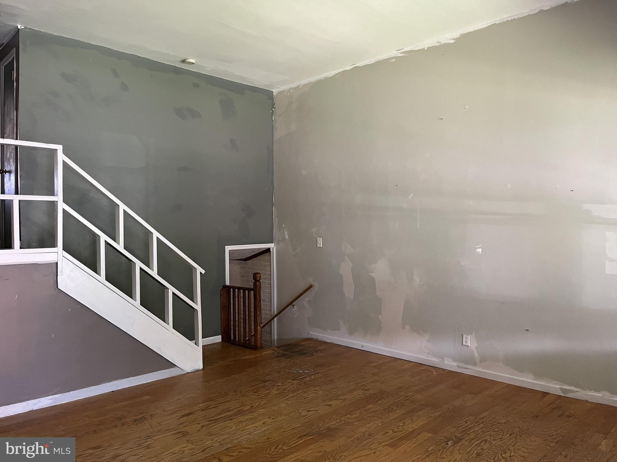 Chadwick Ave, Marcus Hook, PA 19061
